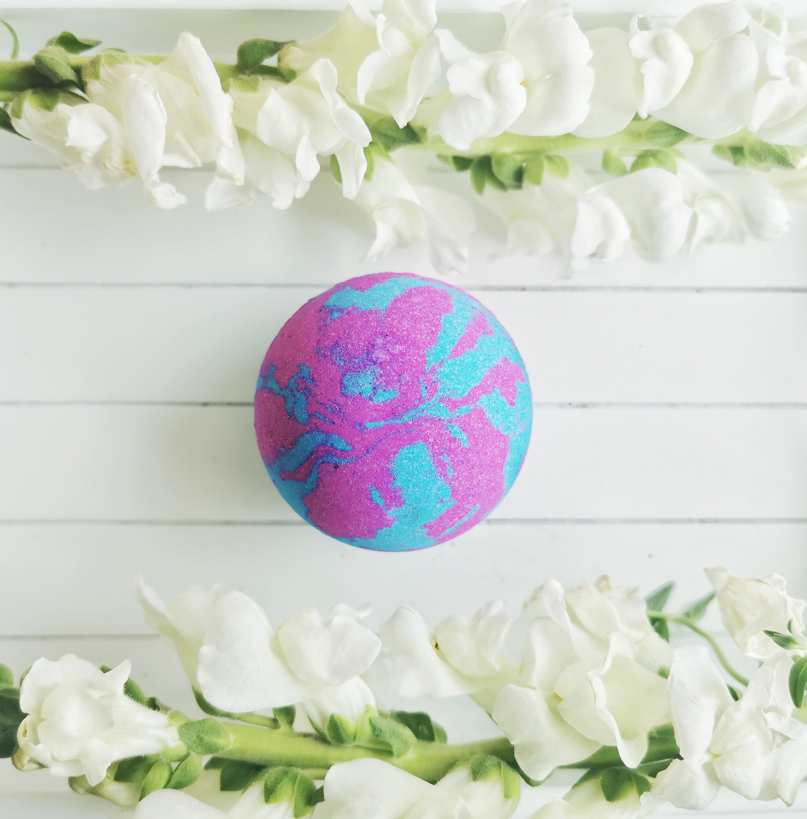 Parma Violet Sphere Bath Bomb