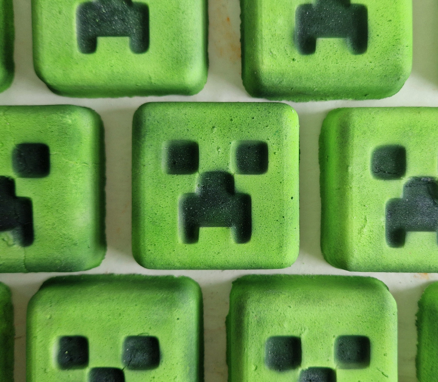 Creeper Bath Bomb