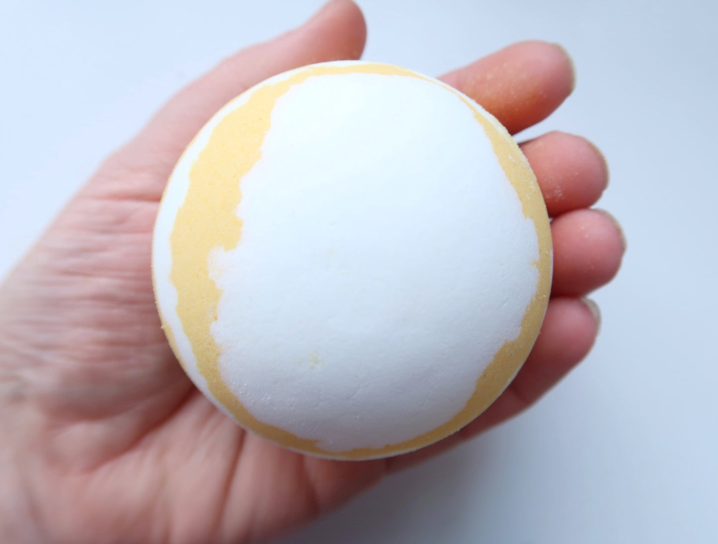 Coco Mango Bath Bomb