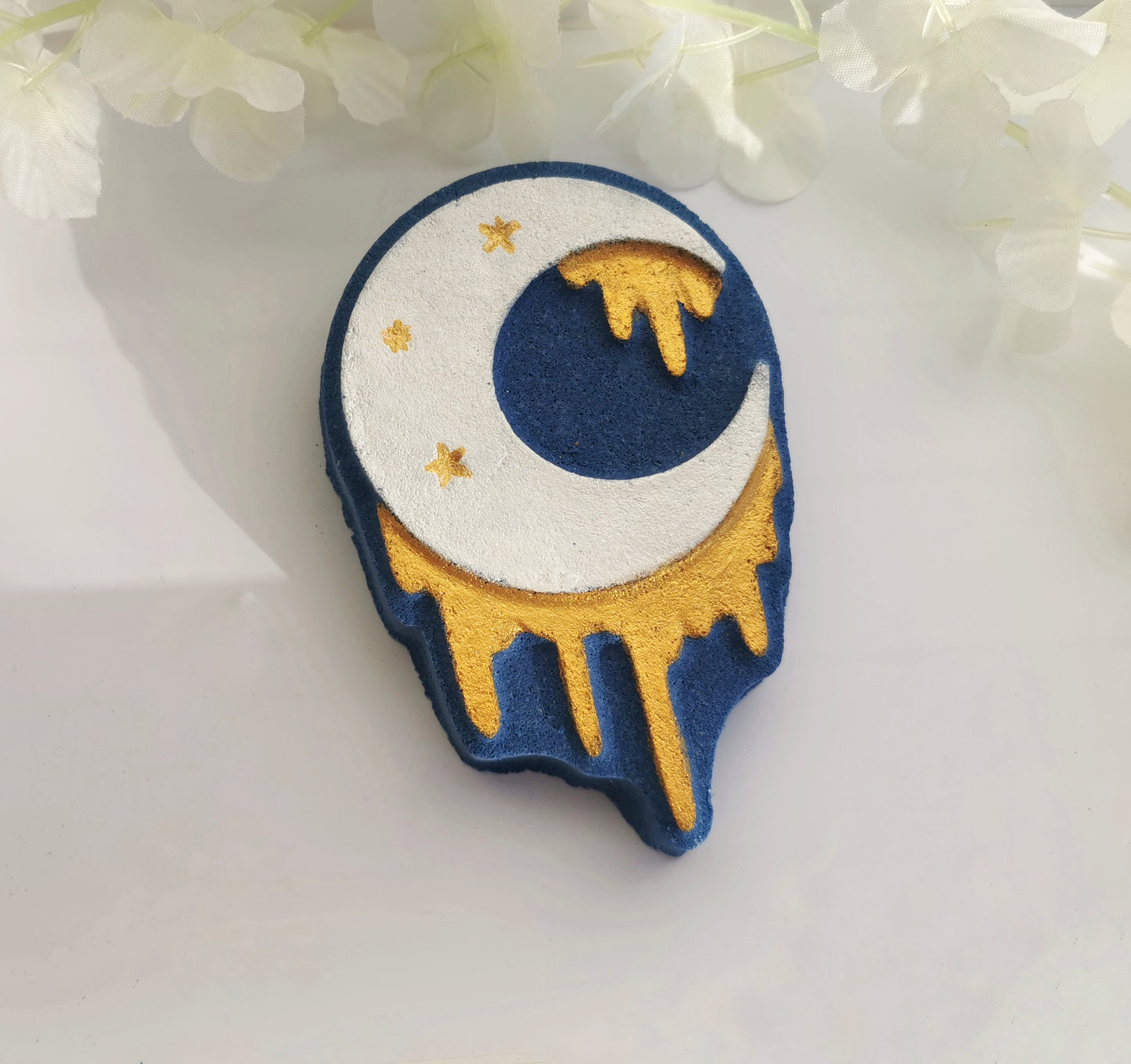 Moon Drip Bath Bomb